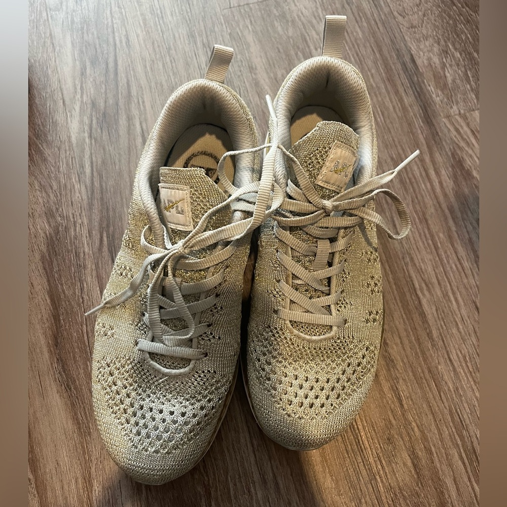 Apl sneakers